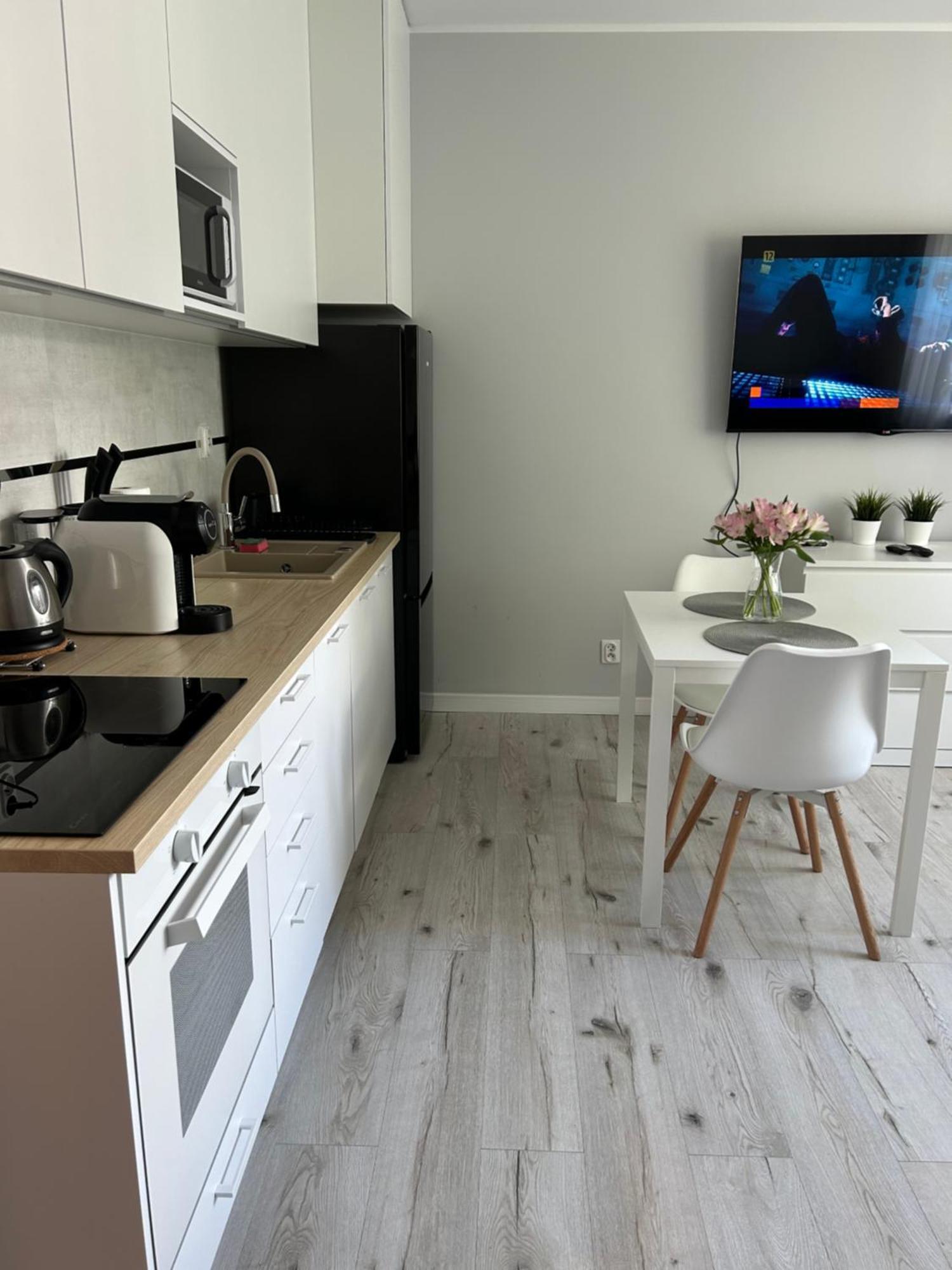 Apartament Na Dworcowej Centrum Parking Gratis Wroclaw Exterior photo